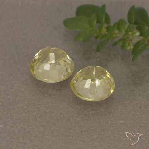0.97 карата, натуральный Medium Light-Yellow Сапфир, Круглый, VVS-VS