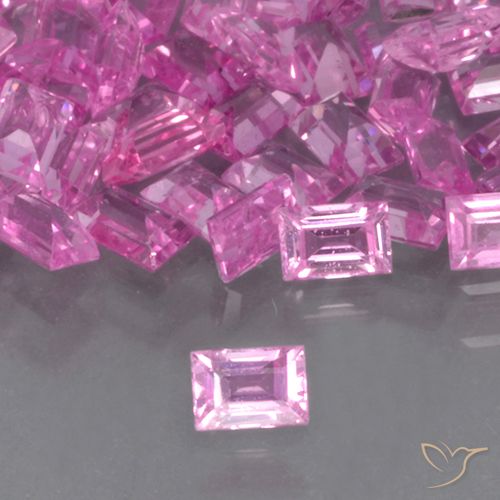 0.11ct Натуральный Средний фиолетовый Сапфир, Огранка Багет, Чистота VS