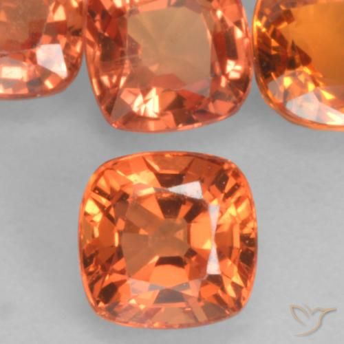 0.54ct Натуральный Средний апельсин Сапфир, Подушка, VVS-VS