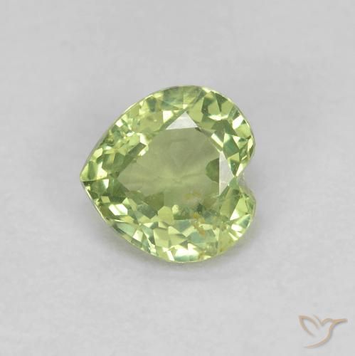 0.45ct Натуральный Оливковый Зеленый Сапфир, Сердце, VS-SI