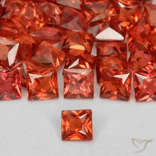 0.08ct Натуральный Интенсивный красный Сапфир, Квадрат, Чистота VS