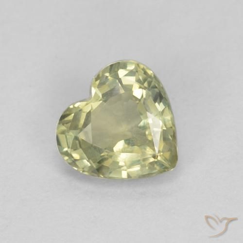 0.45ct Натуральный Желтовато-зеленый Сапфир, Сердце, VVS-VS