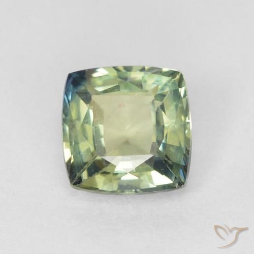 0.47ct Натуральный Светло-зеленый Сапфир, Подушка, Чистота VVS