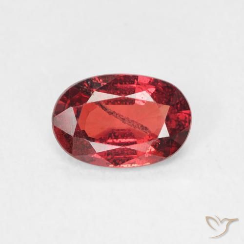 0.56ct Натуральный Темно-красный Сапфир, Овал, SI