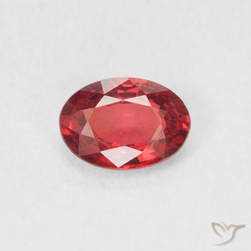 0.55ct Натуральный Интенсивный красный Сапфир, Овал, VVS-VS