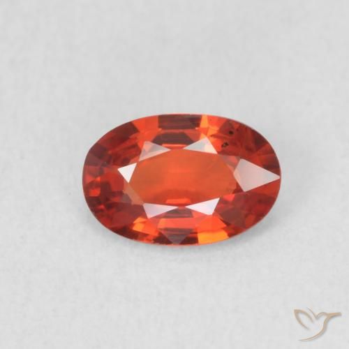 0.52ct Натуральный Средний красный Сапфир, Овал, VVS-VS