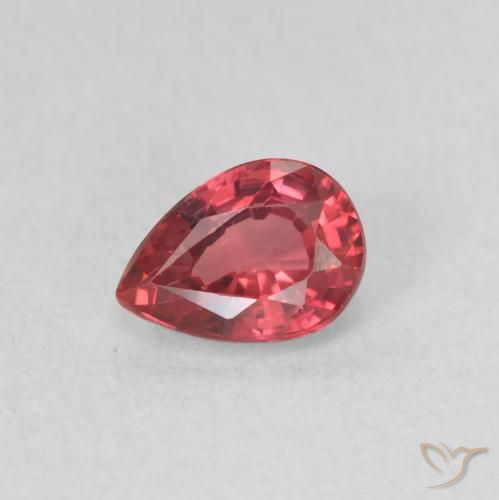 0.61ct Натуральный Алый красный Сапфир, Форма груши, VVS-VS