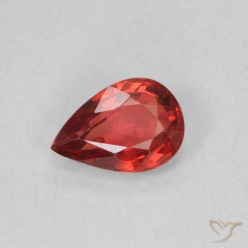 0.50ct Натуральный Темно-красный Сапфир, Форма груши, Чистота VVS