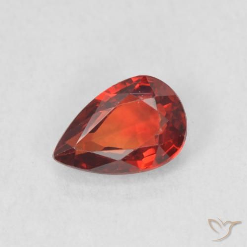 0.59ct Натуральный Темно-красный Сапфир, Форма груши, Чистота VVS