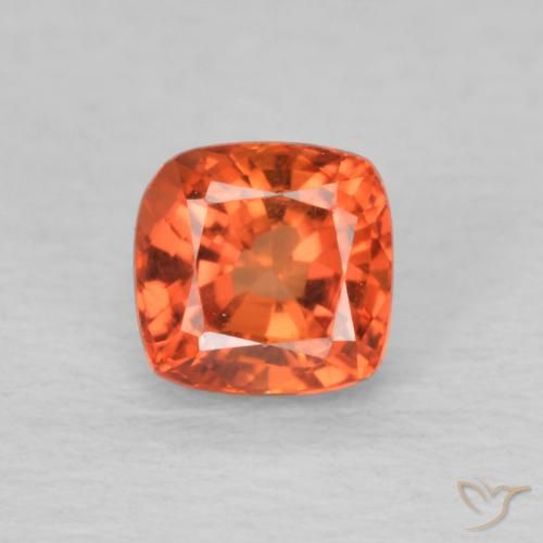0.56ct Натуральный Огонь Оранжевый Сапфир, Подушка, Чистота VVS