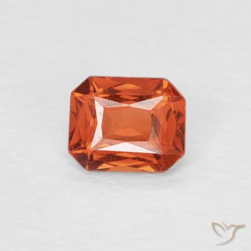 0.46ct Натуральный Янтарный Апельсин Сапфир, Изумрудная огранка, Чистота VVS