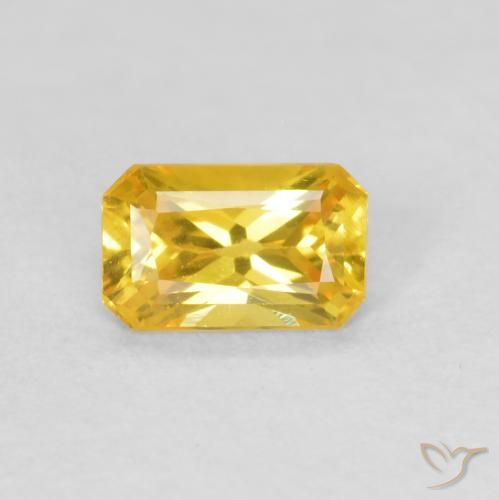 0.38ct Натуральный Золотисто-оранжевый Сапфир, Изумрудная огранка, Чистота VS