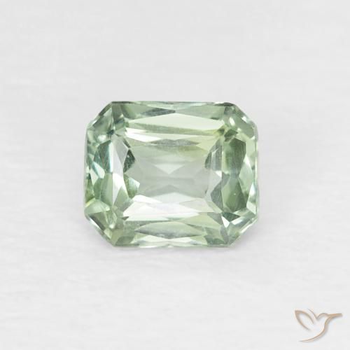 0.52ct Натуральный Бледно-зеленый Сапфир, Изумрудная огранка, Чистота VVS