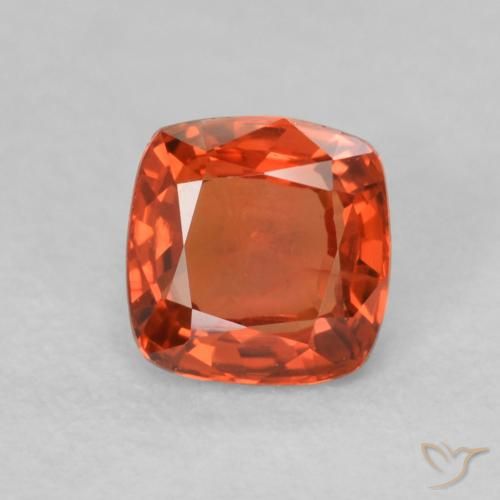 0.54ct Натуральный Теплый апельсин Сапфир, Подушка, VVS-VS