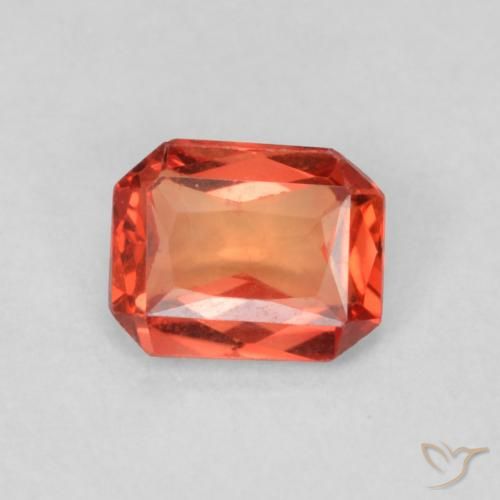 0.49ct Натуральный Красновато-оранжевый Сапфир, Изумрудная огранка, Чистота VS