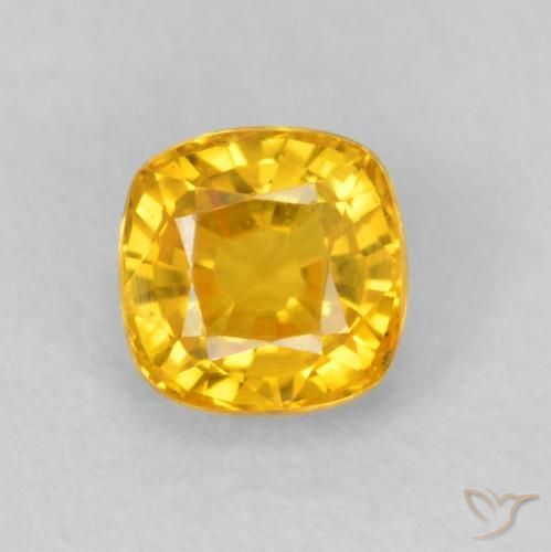 0.60ct Натуральный Золотисто-Апельсиновый Сапфир, Подушка, VVS-VS