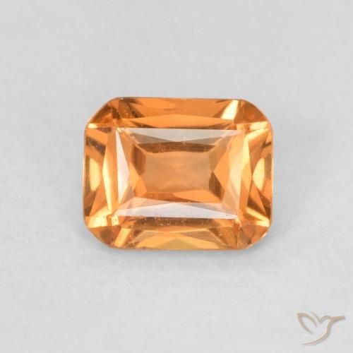 0.51ct Натуральный Средний апельсин Сапфир, Изумрудная огранка, VVS-VS