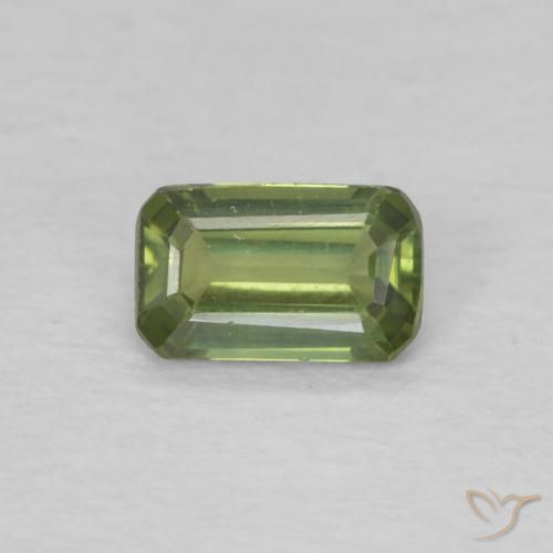0.40ct Натуральный Теплый зеленый Сапфир, Изумрудная огранка, Чистота VS
