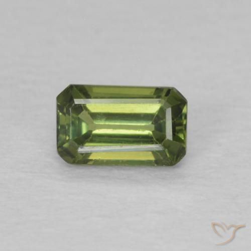 0.46ct Натуральный Теплый зеленый Сапфир, Изумрудная огранка, Чистота VVS