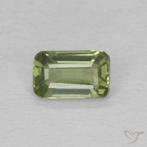 0.41ct Натуральный Теплый зеленый Сапфир, Изумрудная огранка, Чистота VVS