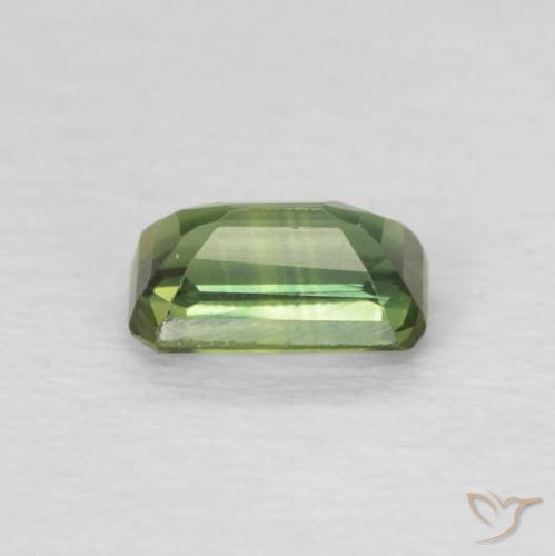 0.46 карата, натуральный Medium Light Green Сапфир, Октагон / Изумрудная Огранка, Чистота VS