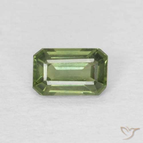 0.44ct Натуральный Средний зеленый Сапфир, Изумрудная огранка, Чистота VS