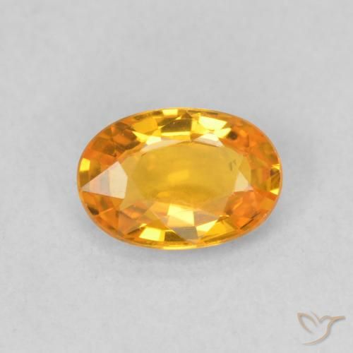 0.66ct Натуральный Ярко-оранжевый Сапфир, Овал, VVS-VS