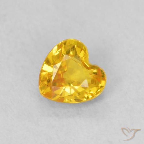 0.39ct Натуральный Среднее золото Сапфир, Сердце, Чистота VS