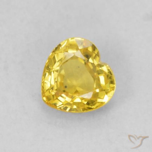 0.50ct Натуральный Средний желтый Сапфир, Сердце, Чистота VS