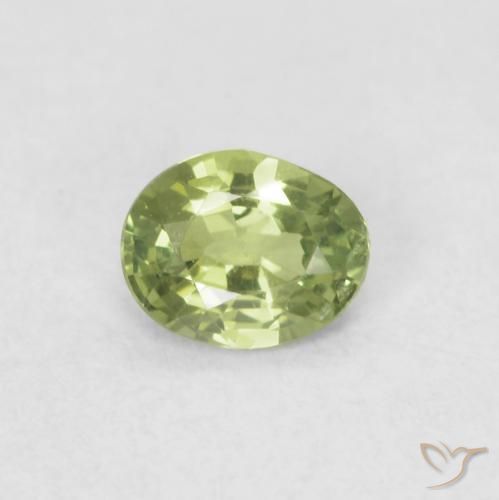 0.32ct Натуральный Светло-живой зеленый Сапфир, Овал, VVS-VS