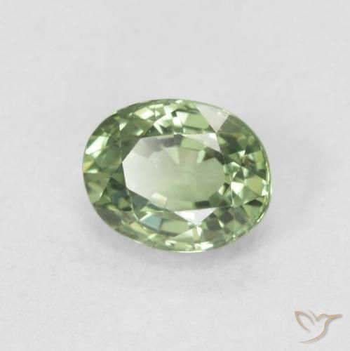 0.59 карата, натуральный Medium Light Green Сапфир, Овал, VVS-VS