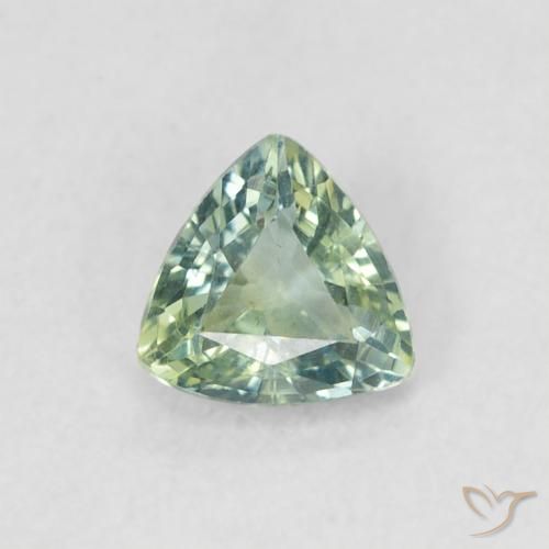 0.50ct Натуральный Medium Light Green Сапфир, Триллион, VVS-VS