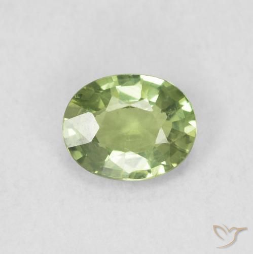 0.39ct Натуральный Теплый зеленый Сапфир, Овал, VVS-VS