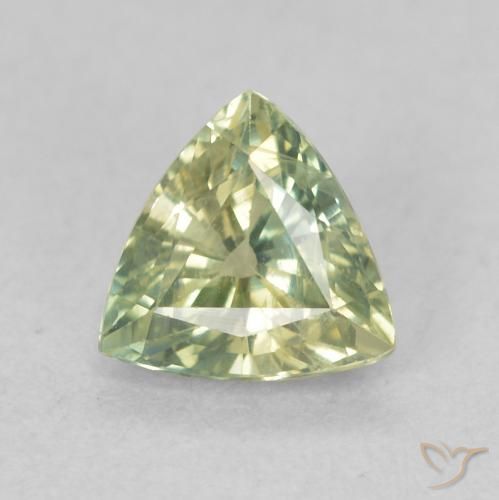 0.74ct Натуральный Теплый зеленый Сапфир, Триллион, Чистота VS