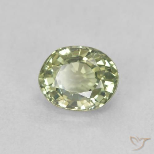 0.57 карата, натуральный Medium Dark-Green Сапфир, Овал, Чистота VVS