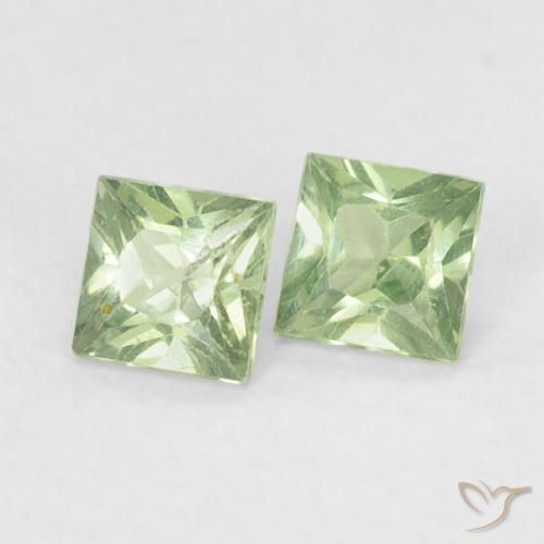 0.40 карата, натуральный Medium Light Green Сапфир, Квадрат, Чистота VS