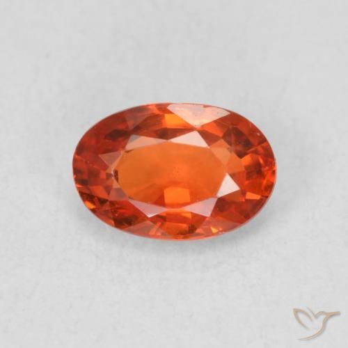 0.70ct Натуральный Огонь Оранжевый Сапфир, Овал, VVS-VS
