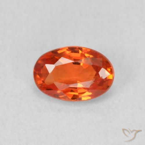 0.61ct Натуральный Огонь Оранжевый Сапфир, Овал, Чистота VS