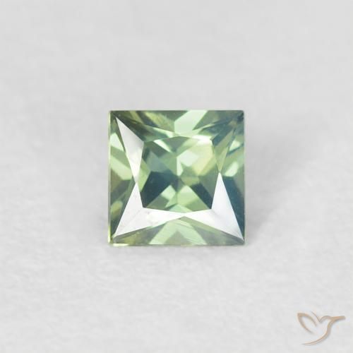 0.27ct Натуральный Medium Light Green Сапфир, Квадрат, VVS-VS