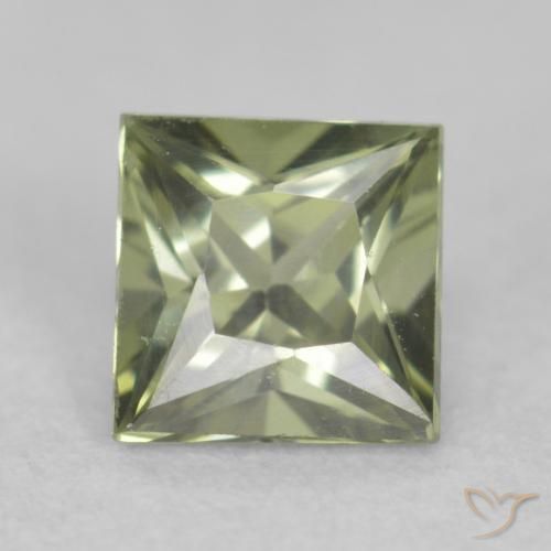 0.31ct Натуральный Светлый лесной зеленый Сапфир, Квадрат, Чистота VVS