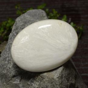 31.41 карата, натуральный Теплый белый Сколецит, Огранка Овал, Непрозрачный