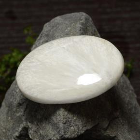 31.41 карата, натуральный Теплый белый Сколецит, Огранка Овал, Непрозрачный