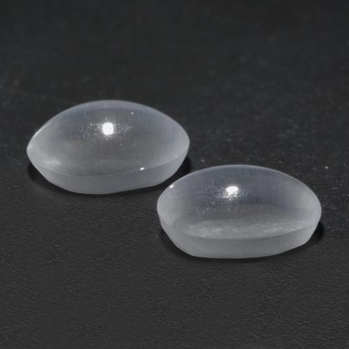 Натуральный белый sillimanite cat's eye 2,45 карата огранка овал, прозрачный
