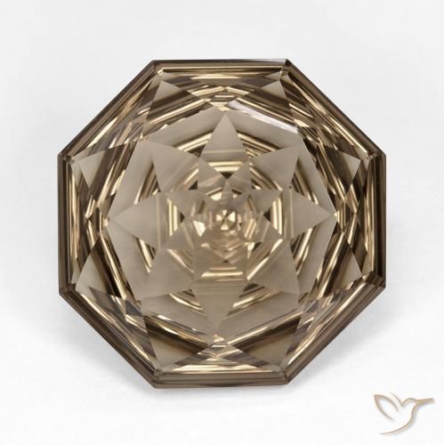 12.25ct Натуральный Средне-светло-коричневый Дымчатый кварц, Изумрудная огранка, Чистота VVS