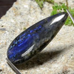 20.21 карата, натуральный Многоцветный Спектролит, Форма груши, Непрозрачный