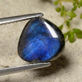 2.60 карата, натуральный Многоцветный Спектролит, Необычная форма, Непрозрачный