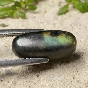 2.84 карата, натуральный Многоцветный Спектролит, Огранка Овал, Непрозрачный