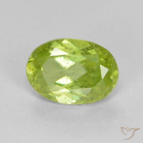 1.12ct Натуральный Ярко-зеленый Сфен, Овал, SI