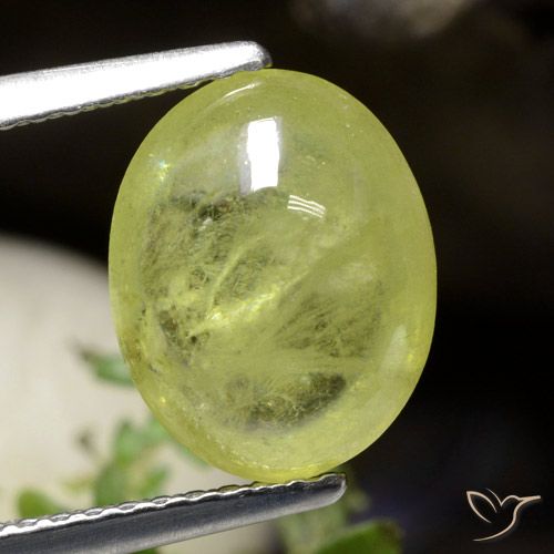 3.41ct Натуральный Средний желтый Сфен, Овал, Полупрозрачный