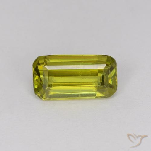 0.87 карата, натуральный Теплый зеленый Сфен, Октагон / Изумрудная Огранка, Чистота VS